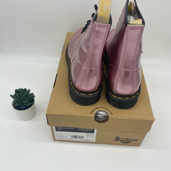 Dr.Martens -Pink Goldmix1460 Smooth Vegan Leather NWT